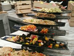 -飨食汇全日制餐厅·昆山皇冠假日酒店(九方店)