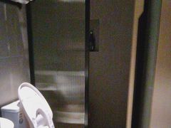 -快乐大桶水养生足浴SPA(前兴路店)