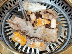 -汉江山料理级自助烤肉黑金冠(周口好吃城店)