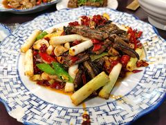 爆炒土鳝鱼-百年粉蒸牛肉