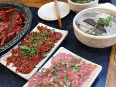 冰镇鲜毛肚-捞锅坝子老火锅(汽博中心店)
