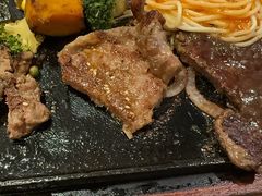 -豪客来牛排(重庆三峡广场步行街1704店)