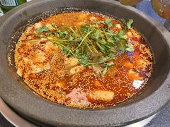 -灶知轩湘西石锅鱼(万佳广场店)