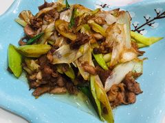 -娜仁图雅蒙古美食村(33小镇店)