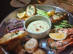 -卡佩罗意大利餐厅及酒吧Al Cappello Trattoria