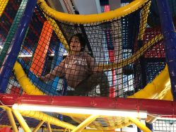 -动力星球家庭亲子游乐中心