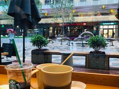 露天位-星巴克(天津鲁能中心第三店)