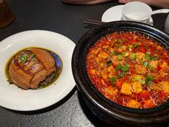 -万重锦·人文川菜馆(骡马市店)