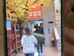 -老街坊美食汇(玉兰大街店)