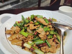 宣威小炒肉-蔼若春.传承云南菜(金碧公园店)