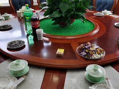 -伊源鼎盛餐饮服务有限公司