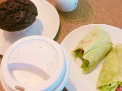 -星巴克(汤臣国贸大厦店)