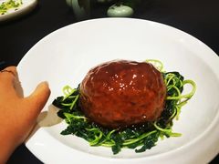 招牌千斤鼎-A One Kitchen·南京精菜馆(德基广场店)