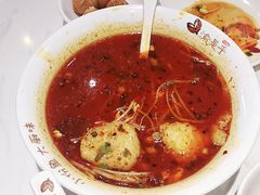 -渝是乎酸菜鱼·川渝小炒(新世界百货望京店)