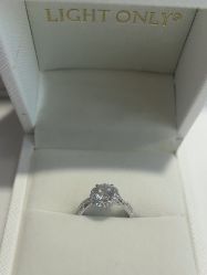 -LightOnly·培育钻石婚戒定制(天坛店)