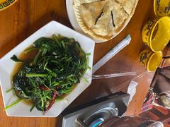 -塔洛藏餐吧(香格里拉古城店)
