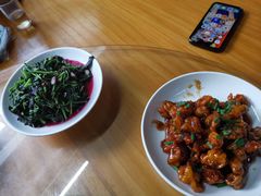 -芦茨金富饭庄·25年老字号·专做稻草鸡
