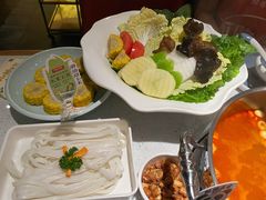 -左庭右院鲜牛肉火锅(苏州园区永旺店)