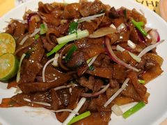 干炒牛河-来龙里 精致 东南亚餐室(万象城店)