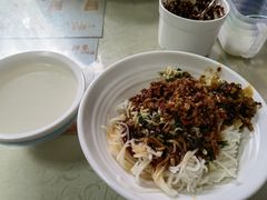 -酱壹老三饵丝(南宁南路店)