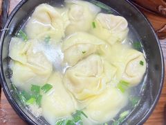 三鲜馄炖-万寿斋(山阴路店)