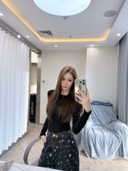 -变画·发型STUDIO