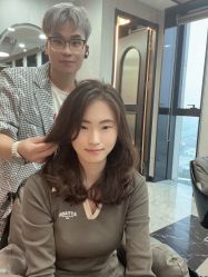 -TOP HAIR SALON