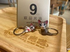 -藏猫猫咖啡主题馆(中央大道店)