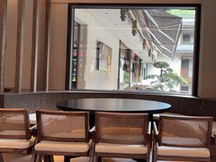 -华冠悠岚·庭院餐厅(青城后山店)