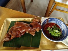 -包整·丝娃娃(一览甲秀楼风景店)