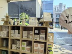 -HUGS coffee(东区店)