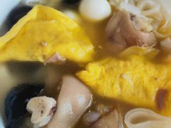 -呷佬·长沙手工米粉(金沙江路店)