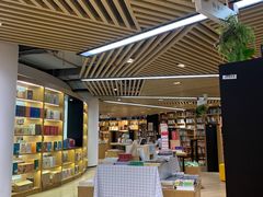 -新华书店(黄州大道店)