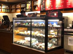 面包甜点陈列柜-星巴克(广州正佳广场4层店)