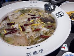 -渔语鱼新川菜Bistro(万象天地店)