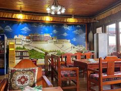 -塔洛藏餐吧(香格里拉古城店)