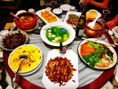 -蔼若春.传承三十年云南菜(金碧公园店)
