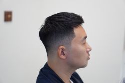 -理昂男士理发店 Barber shop