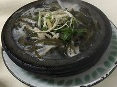 -刚砂锅鸡丝米线