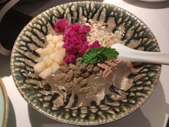 -江边城外烤全鱼(世茂广场店)