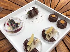 -池畔酒吧 WET Bar