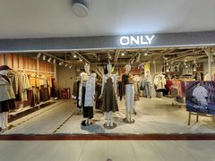 -摩登百货(岗顶店)