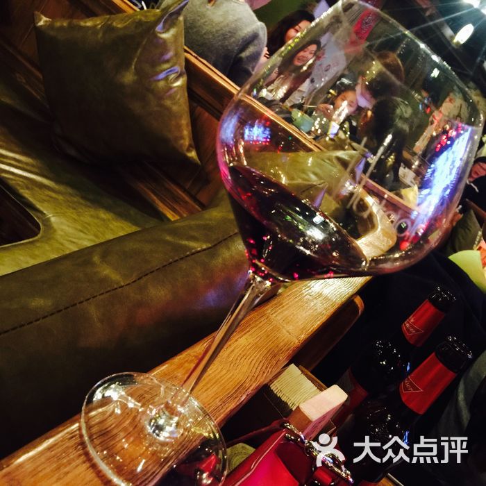 胡桃里音乐酒馆