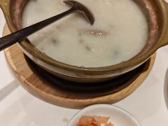 皮蛋瘦肉粥-白天鹅宾馆-宏图府餐厅