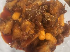 辣猪蹄-喇喇排骨火锅·传统韩式脊骨汤(望京西园总店)