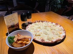-JINNS锦时 steak&pizza(浸信会礼拜堂旧址店)