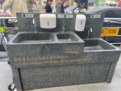 -胖东来生活广场(健康路店)