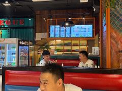 大堂-锦州烧烤·纸包鱼(物资学院路店)