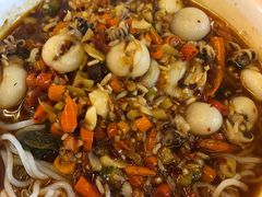 -老三样·美食研究中心(世贸路店)