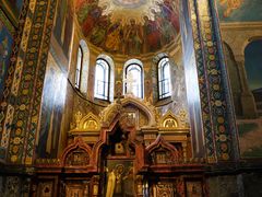 -滴血救世主教堂